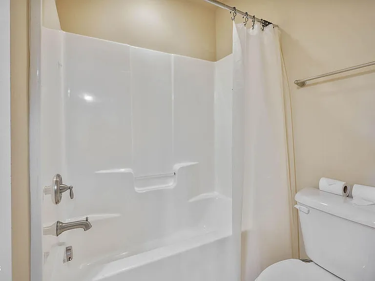 2120 Junewood Ln — Photo 22