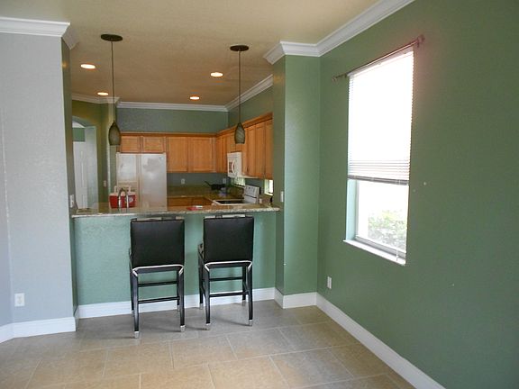 breakfast bar