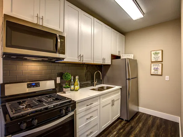 Studio Apartment Bishop Arts