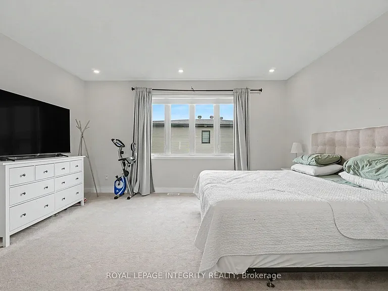 660 Miikana Rd — Photo 25