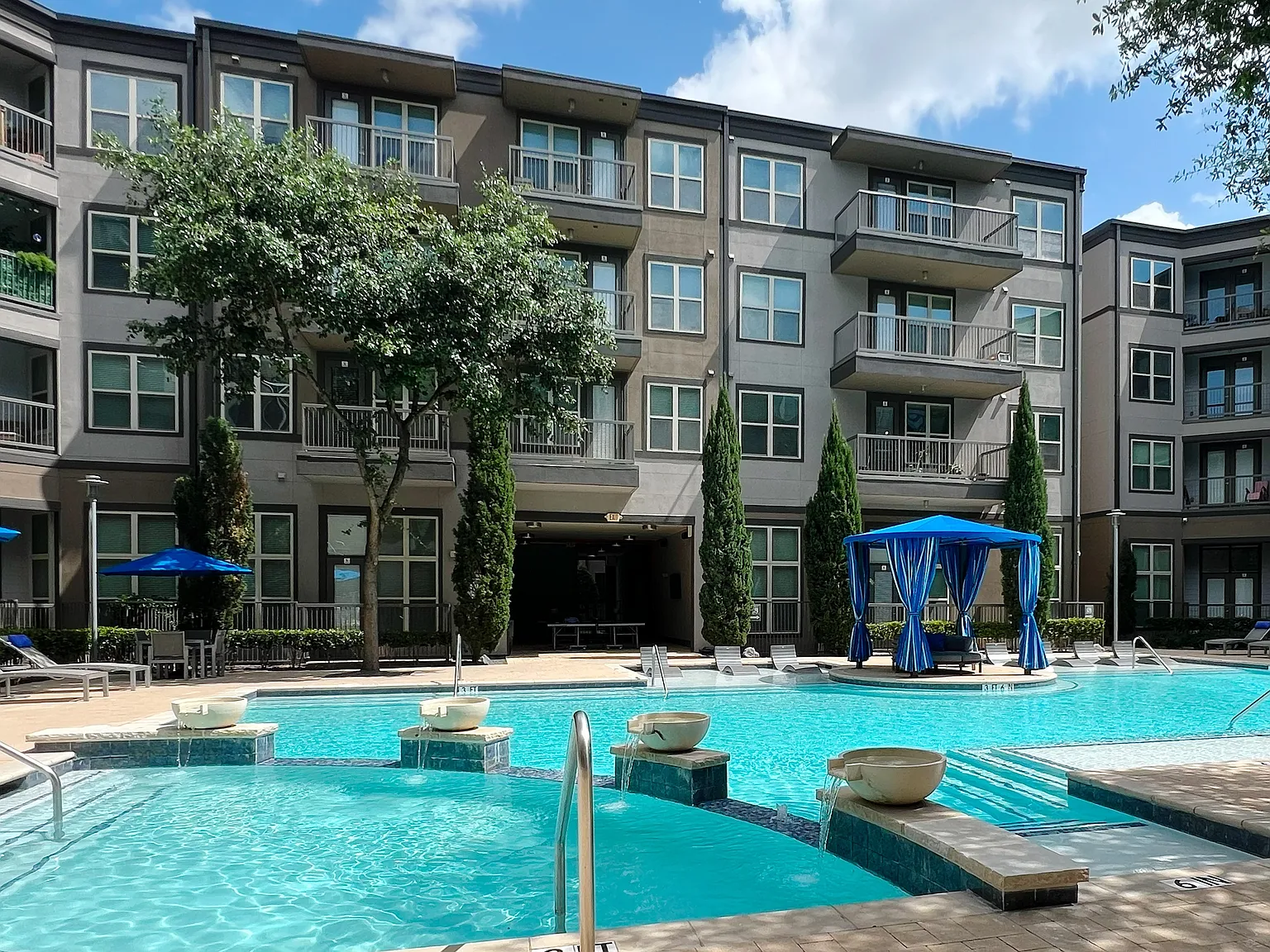 Civic at Frisco Square Apartments — Photo 4