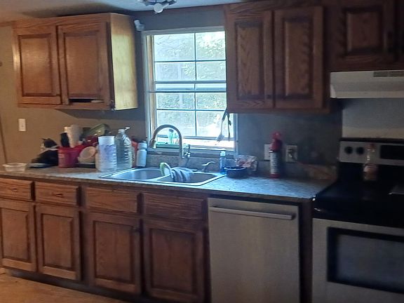 5th image of 2669 Microwave Tower Rd