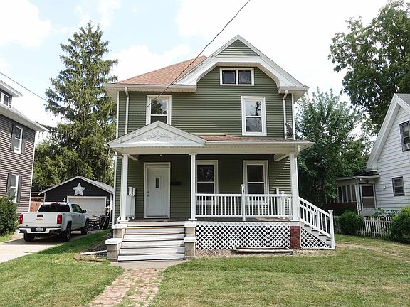 2nd image of 207 Walnut Ave