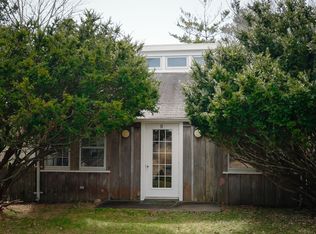 14 Treasure Island Dr, Amagansett, NY 11930