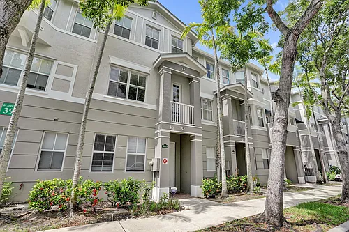 3911 Shoma Dr Photo 1