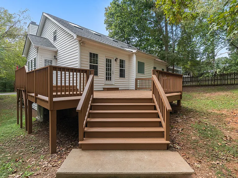 35 Cynthia Ln — Photo 43