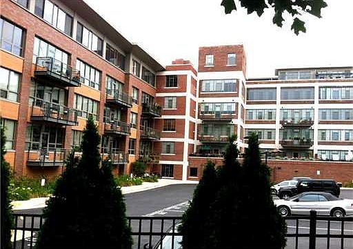 1st image of 315 S 2nd St