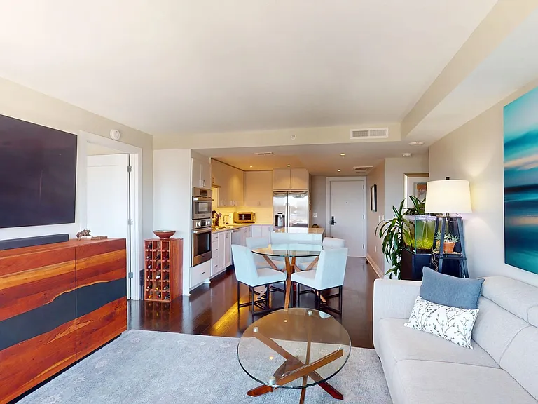 925 N Fairfax St #804 — Photo 6