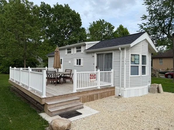 156 Smallmouth Ln, Wilmington, IL 60481