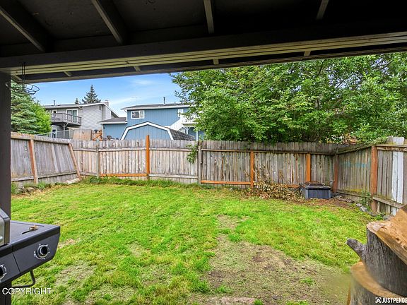 5th image of 5331 Windflower St