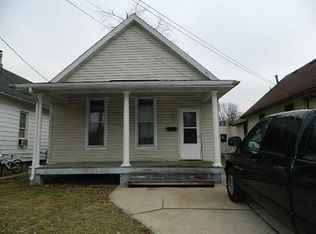 915 N Lee St, Bloomington, IL