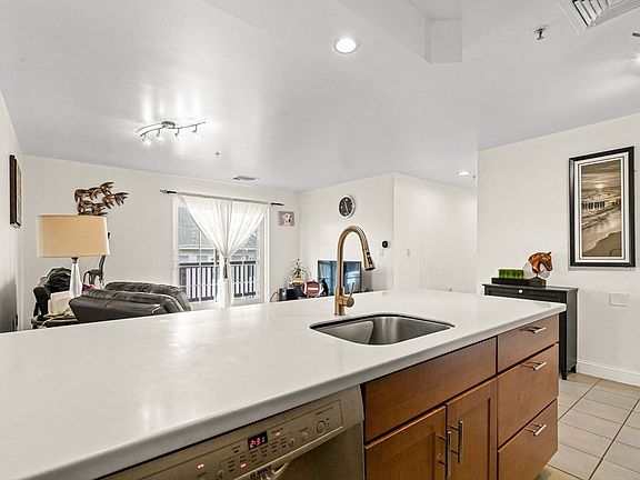 5th image of 501 Commerce Dr Unit 2211
