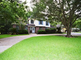 205 E Heritage Dr, Friendswood, TX 77546