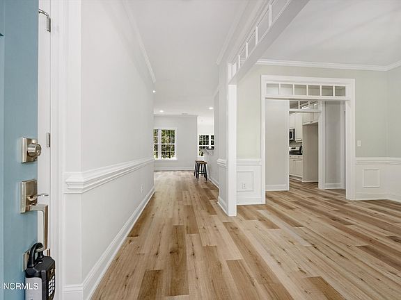 2nd image of 3873 Timber Stream Drive