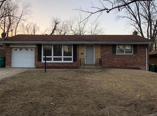 9629 Weyburn Dr, Saint Louis, MO 63136