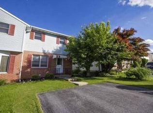278 Riverview Dr, Ephrata, PA 17522