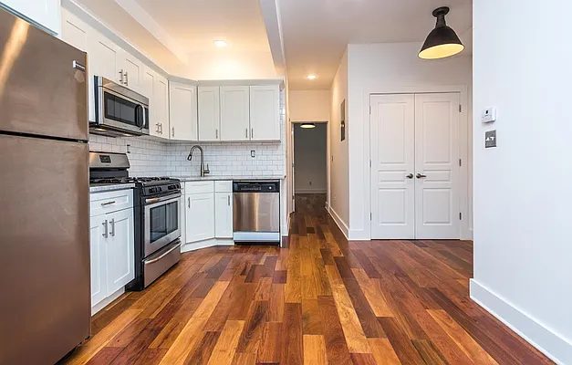 Rented by Nooklyn NYC LLC | media 13