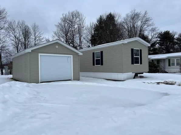 25 Julie Street, Poland, ME 04274