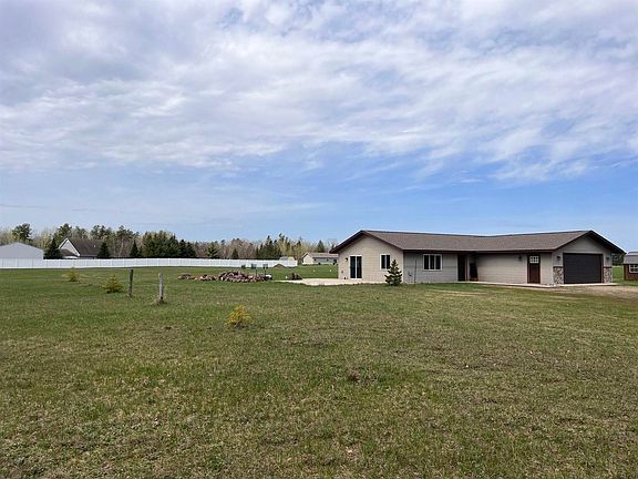 3rd image of 12385 Trout Ln