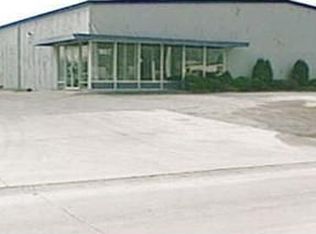 1901 16th Ave SW, Cedar Rapids, IA 52404