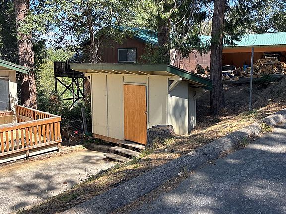 2nd image of 33828 Shaver Springs Rd