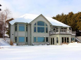 518 Birchwood Ave, Traverse City, MI 49686