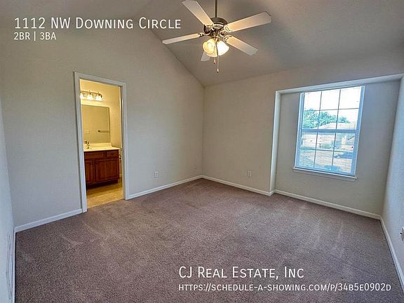 5th image of 1112 NW Downing Cir