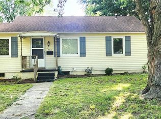 452 Fieldcrest Dr, Pittsburg, KS 66762