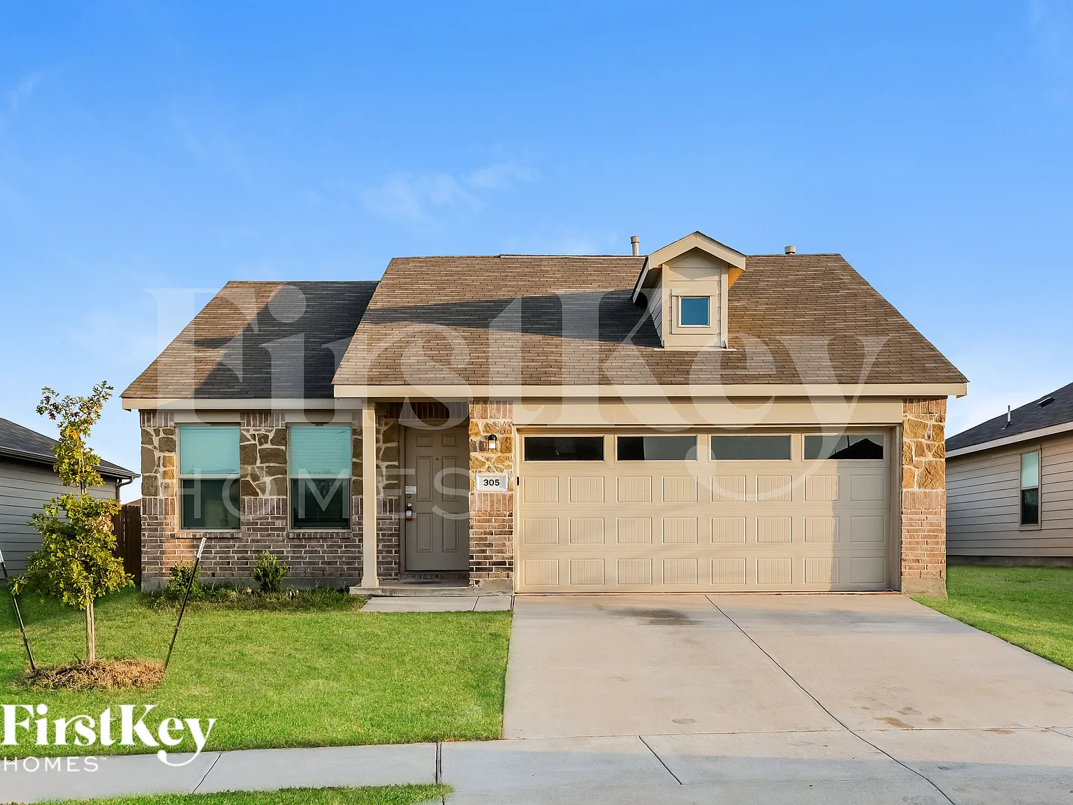 3 bed, 2.0 bath, 1603 sqft, $1,935 — Photo 1