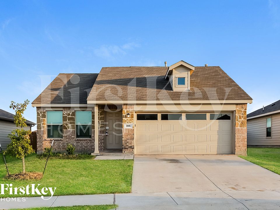1st image of 305 Dry Canyon Way