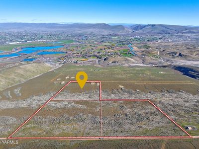 Nka Buds Pl, Yakima, WA, 98901