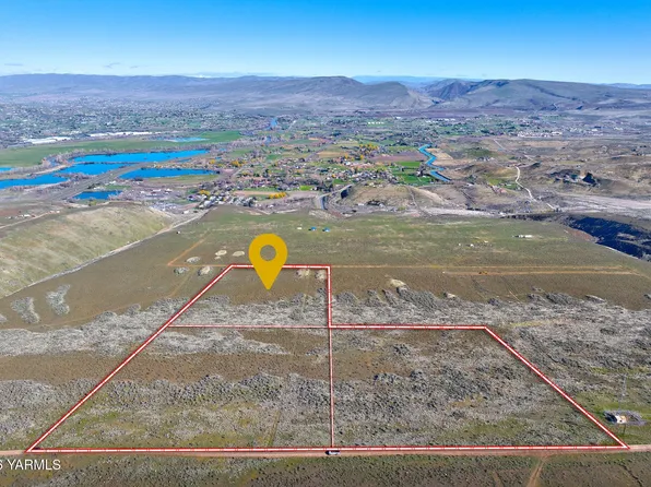 Nka Buds Pl, Yakima, WA 98901