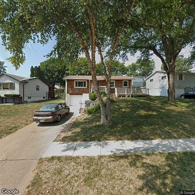 1st image of 8506 Birch Dr