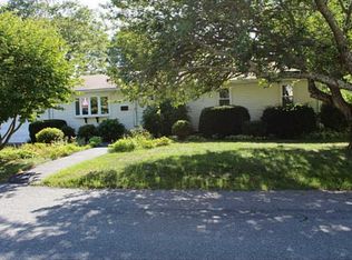 100 Orchard Ave, South Kingstown, RI 02879