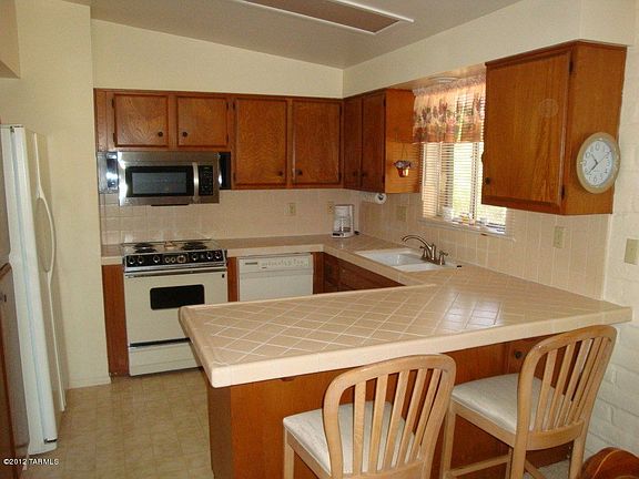 3rd image of 600 S Abrego Dr