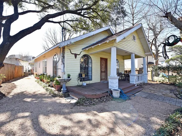 4104 Walker St, Houston, TX 77023