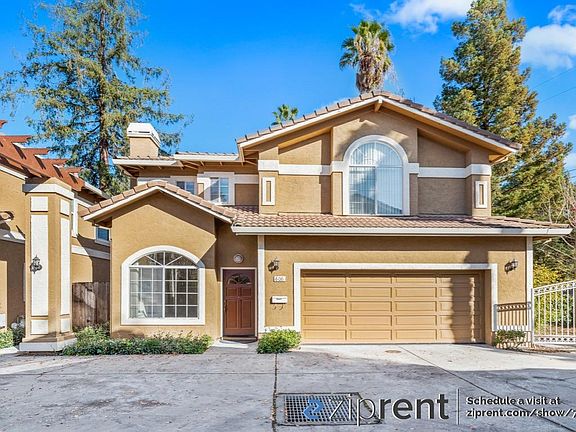 2nd image of 806 Palm Ave