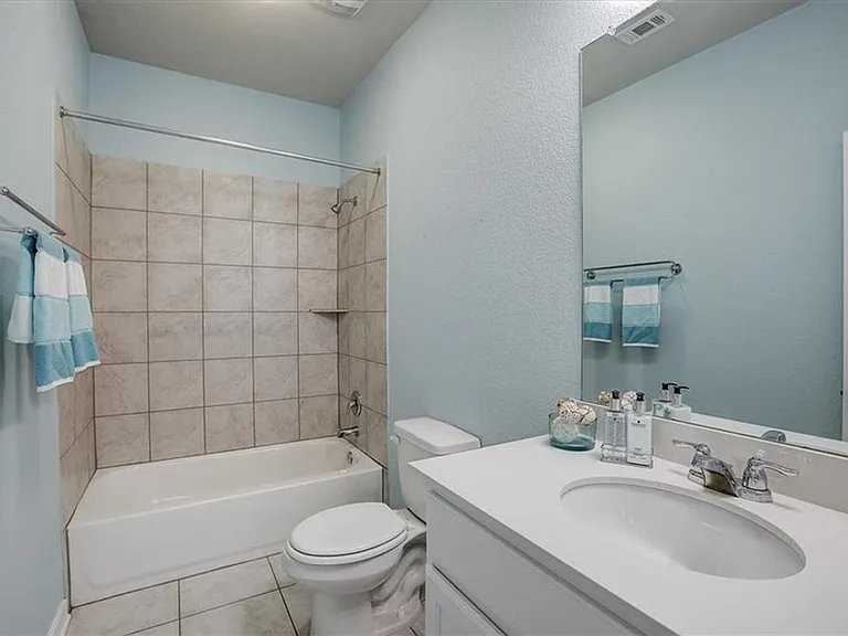 216 Trellis Blvd — Photo 27