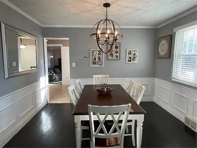 233 Teepee Rd — Photo 3
