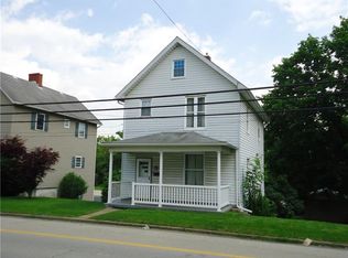 416 N 4th St, Youngwood, PA 15697