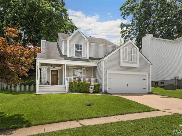 930 Hanna Valley Estates Dr, Ballwin, MO 63021
