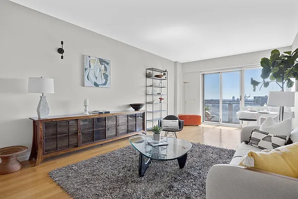 Sold by Keller Williams NYC | media 5