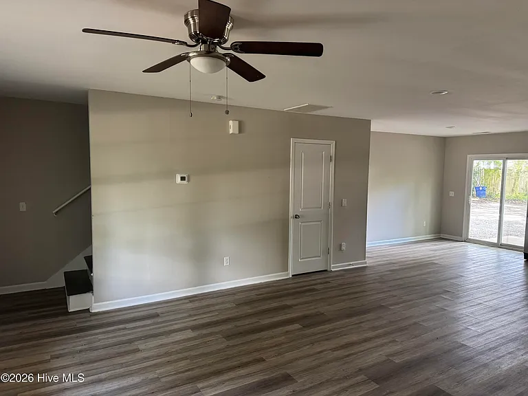 235 Greenville Ave — Photo 6