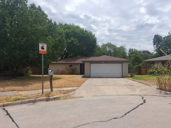 1828 Tameria Dr, Irving, TX 75060