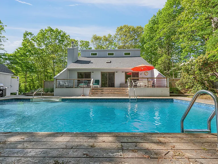 43 Highlands Dr — Photo 22
