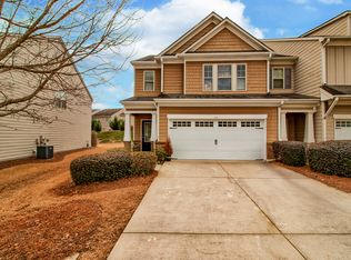 6140 Apple Rose Dr, Alpharetta, GA 30004