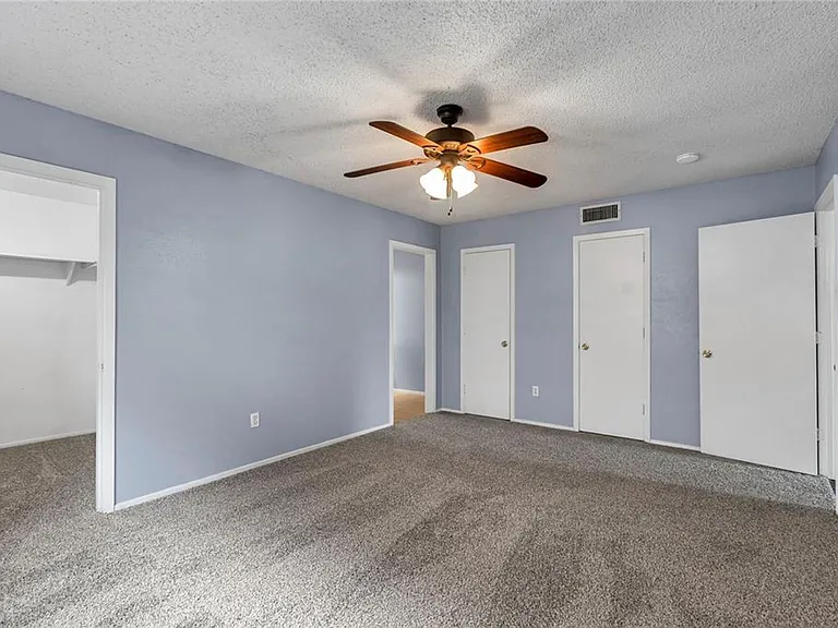 7221 Misty Meadow Dr S — Photo 18