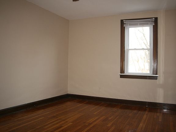 2nd image of 4212 Lowry Ave #2