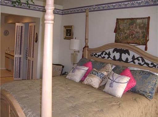 Home For Sale In Sweetwater