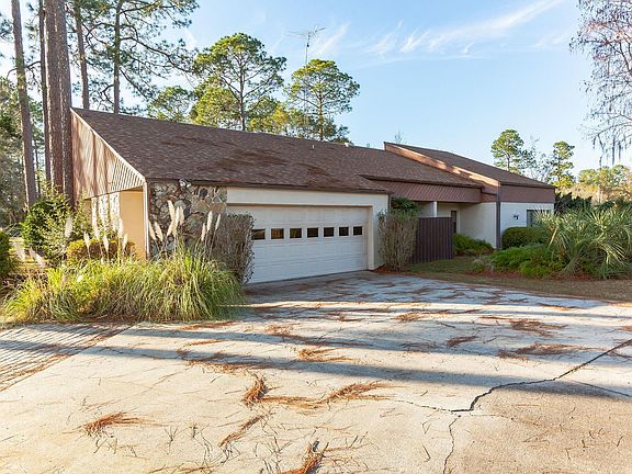 2nd image of 15610 16TH Avenue NE